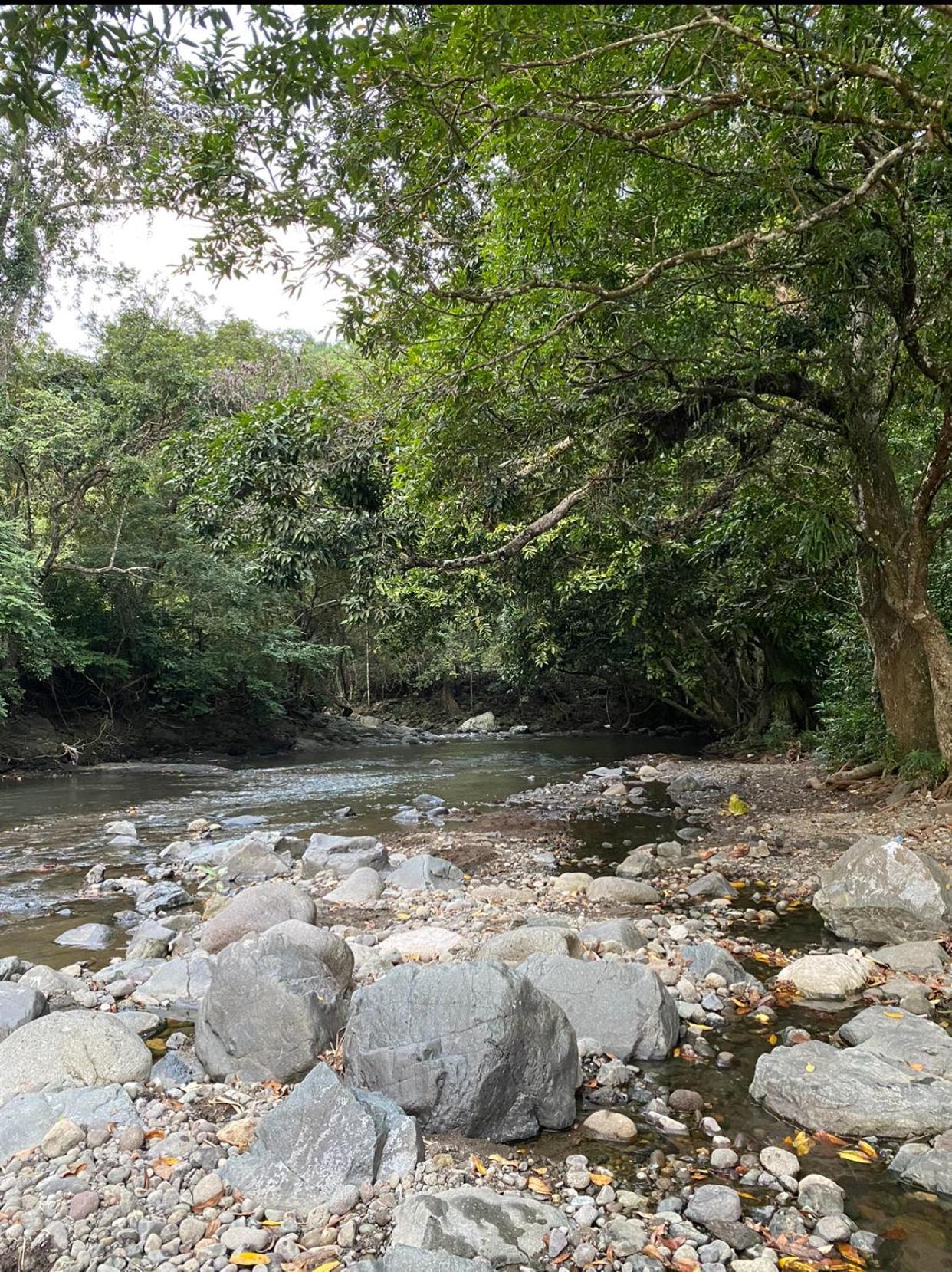 Hakata Lejja Near Natural Hot Spring Batu-Batu Eksteriør billede